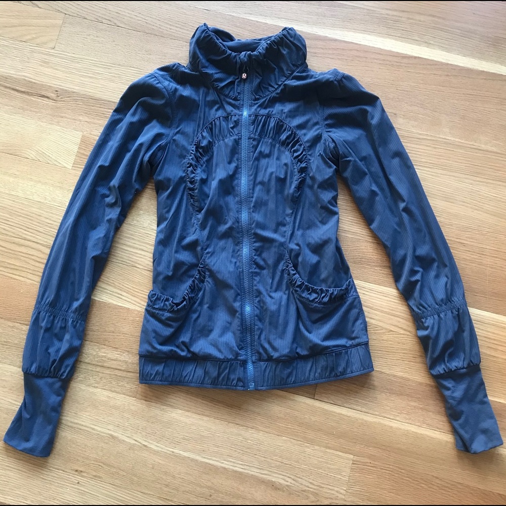 Lululemon grey zip up